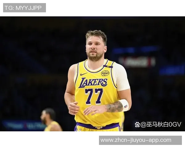 杨毅点评东契奇加盟湖人对詹姆斯地位的影响与老将发言权问题 杨毅点评东契奇加盟湖人对詹姆斯地位的影响与老将发言权问题