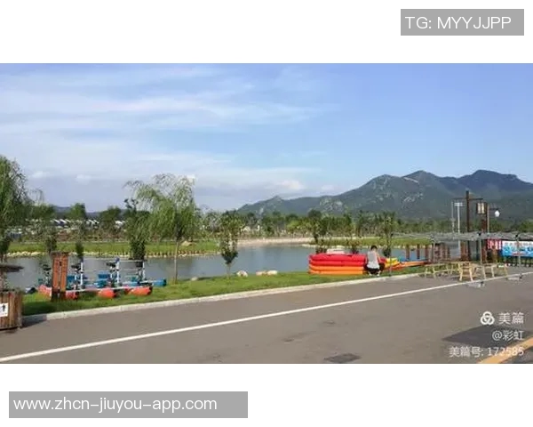 哈兰德分享休闲时光高尔夫球场上尽显运动魅力 哈兰德分享休闲时光高尔夫球场上尽显运动魅力