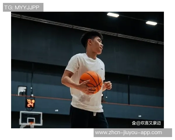 朱正在OTE联赛常规赛第二场表现出色砍下8分10篮板并抢下6个前场篮板