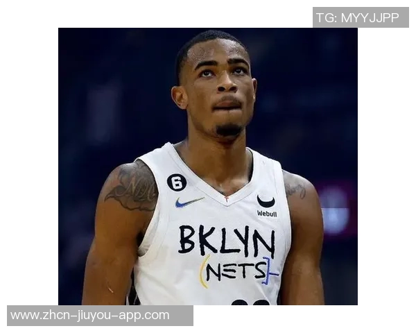 克拉克斯顿在篮网迎来第七个赛季成为球队现存队龄最长球员 克拉克斯顿在篮网迎来第七个赛季成为球队现存队龄最长球员